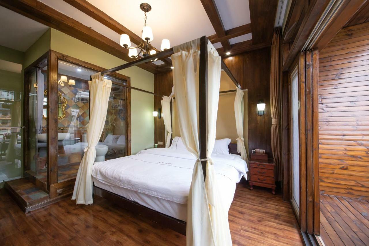 Flower Time Inn Fenghuang Exterior foto
